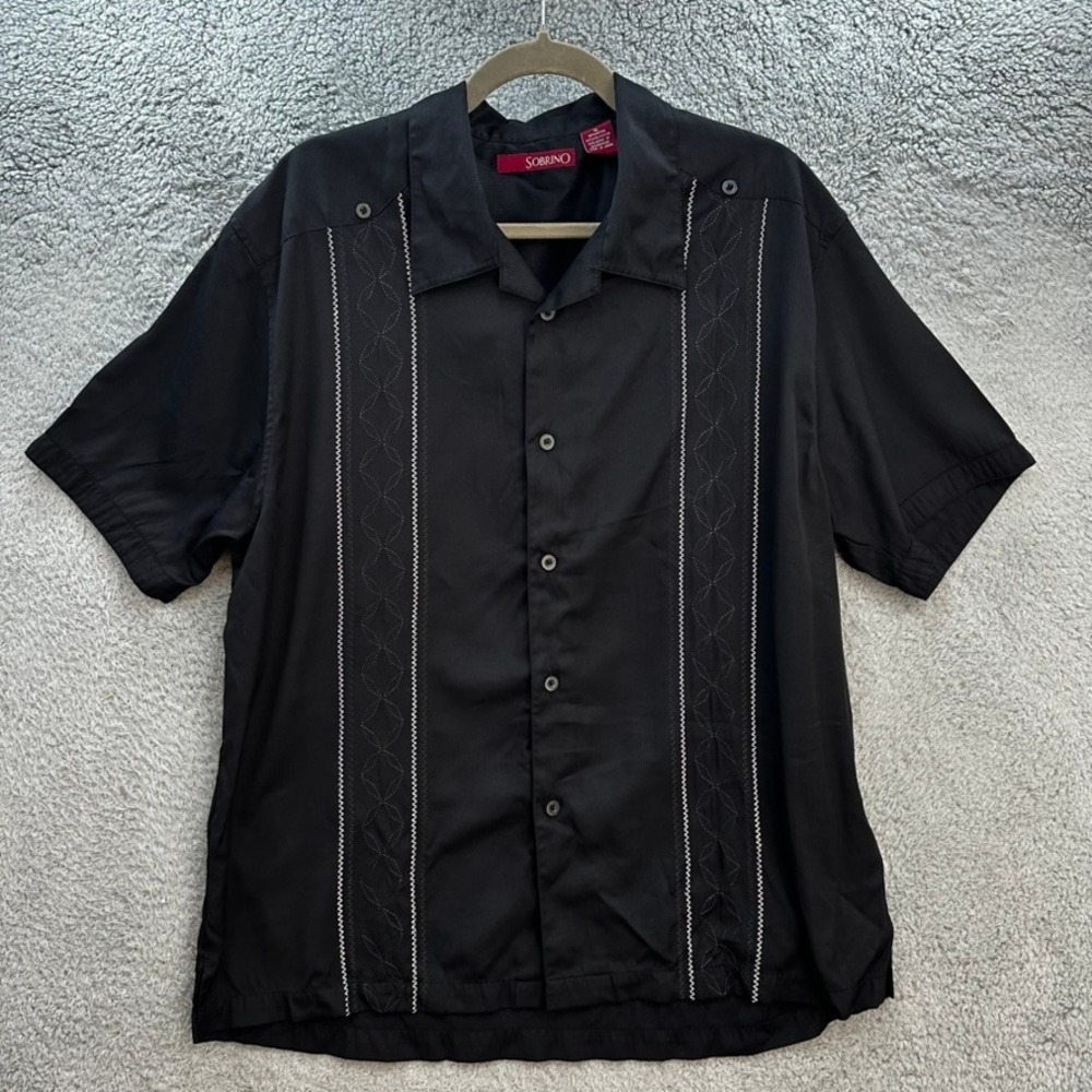 Sobrino Mens XL Black Guayabera Style Short Sleeve Button Down Shirt Embroidered